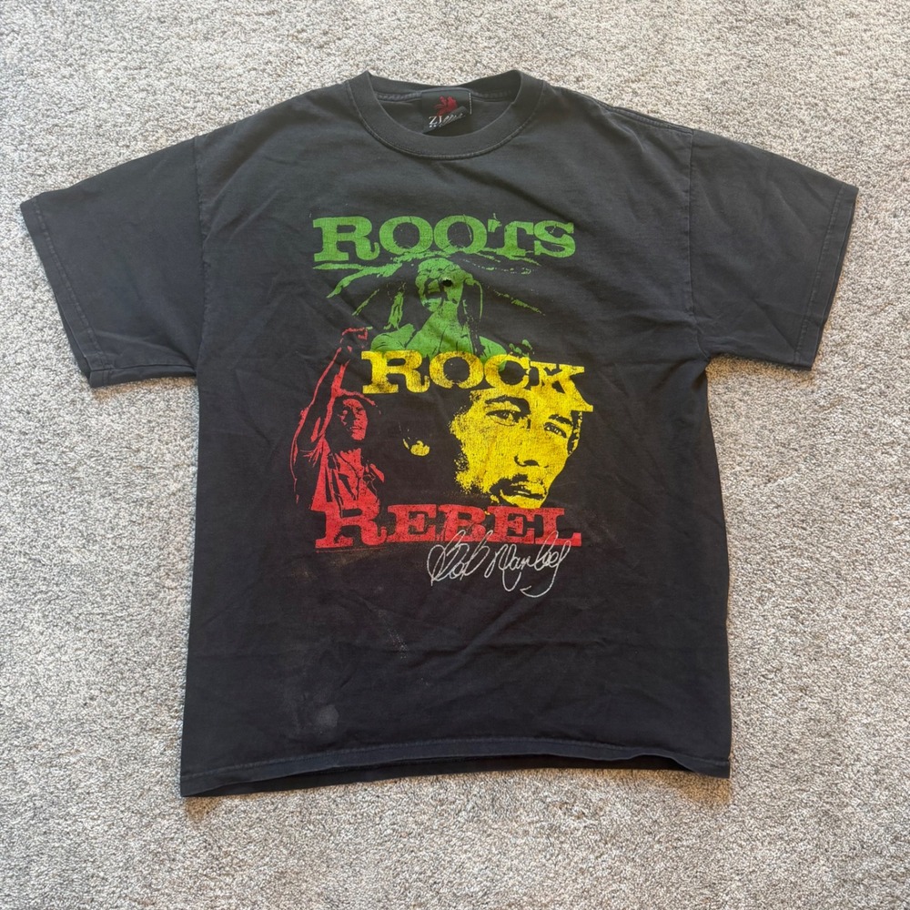 Zion Rootswear Bob Marley Roots Rock Rebel Graphic T-Shirt Black Medium Fair
